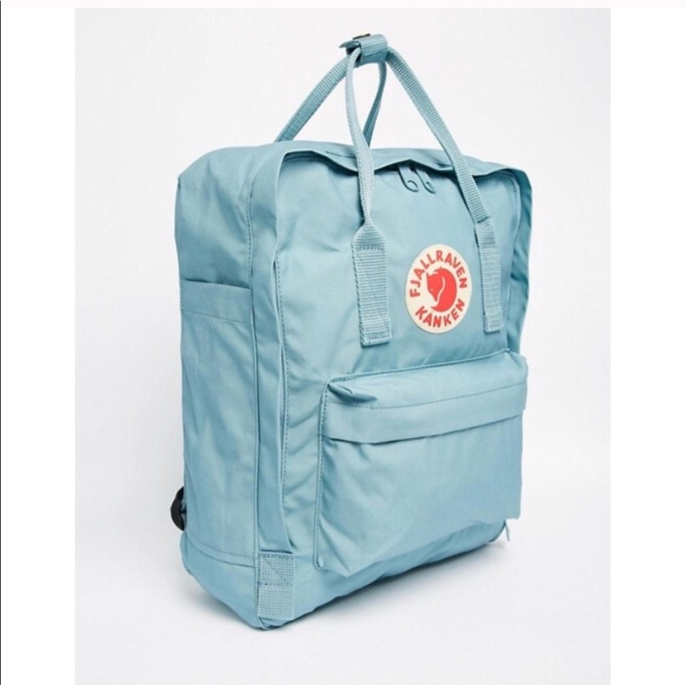 *BNWT* LIGHT BLUE FJALLRAVEN KANKEN BACKPACK